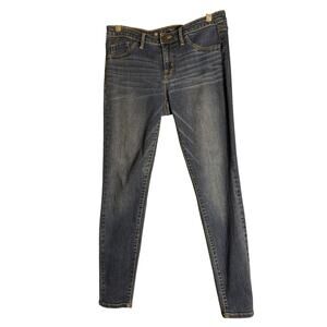 Mossimo for Target Mid Rise Jegging  Jeans in Medium Wash. Size 8 by 29 Regular